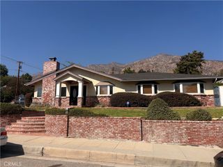 95 W. Laurel Avenue, Sierra Madre, CA 91024