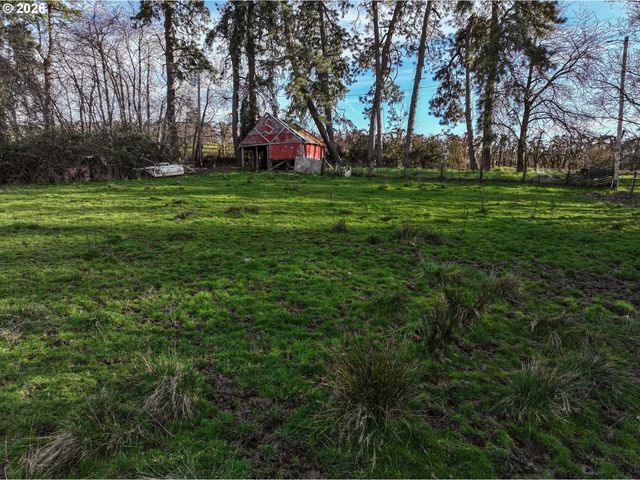 2739 WYEAST Rd, Hood River, OR 97031