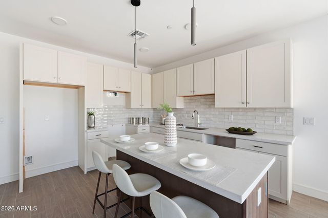 8137 E Brown Road 135, Mesa, AZ 85207