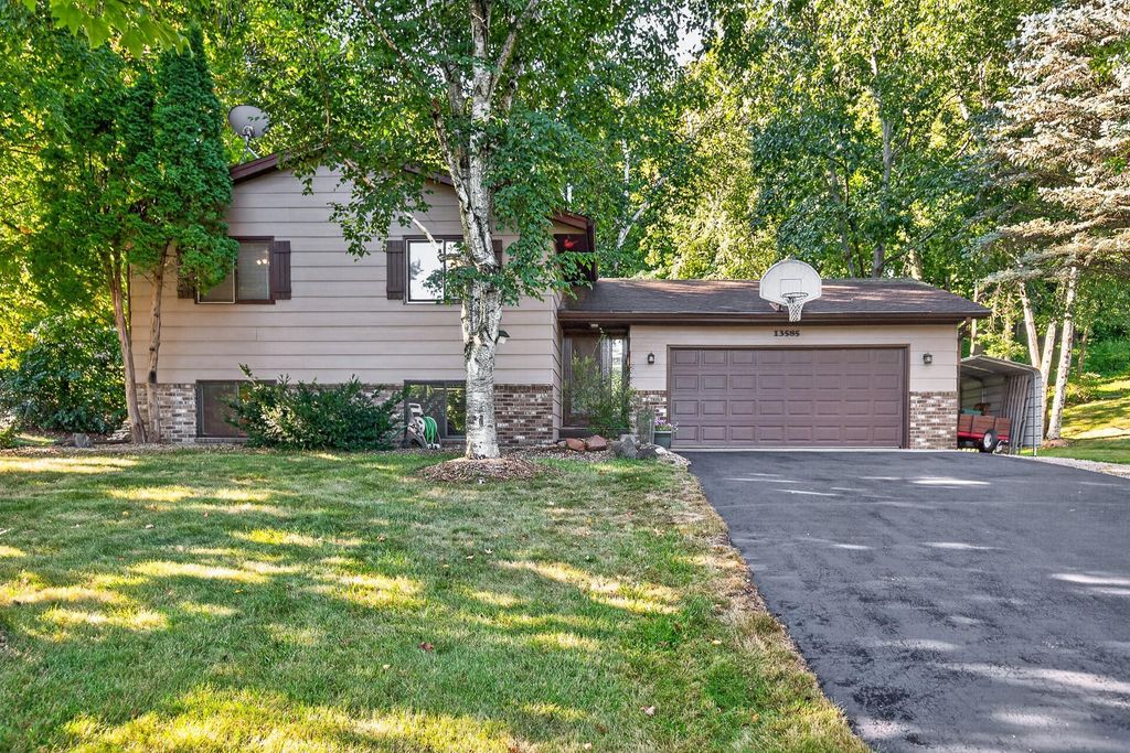 13585 Dan Patch Drive, Savage, MN 55378