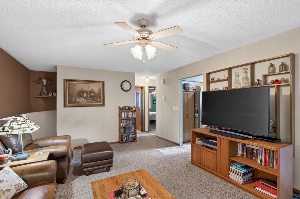 13585 Dan Patch Drive, Savage, MN 55378 — photo 3