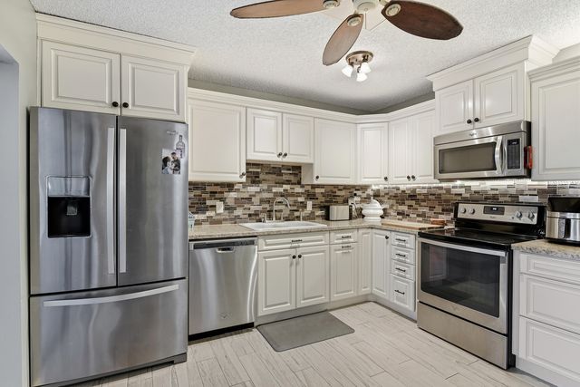 3403 SE Guenevere Lane C, Port St. Lucie C, Port St Lucie, FL 34952