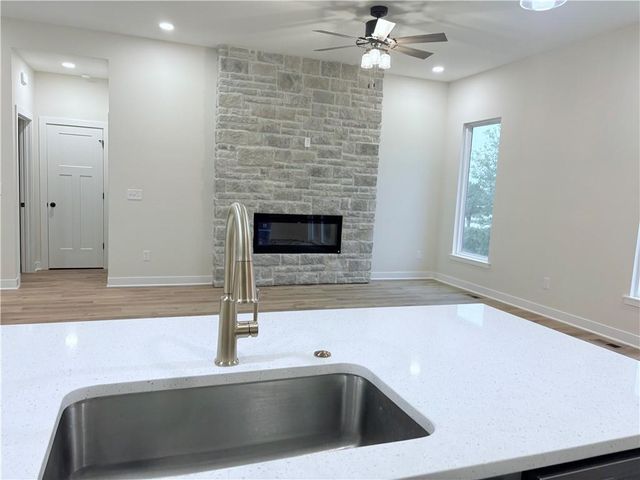 29336 Palmer Drive, Paola, KS 66071