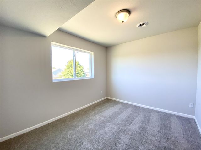 4257 Old Farm Drive, Wayland, MI 49348