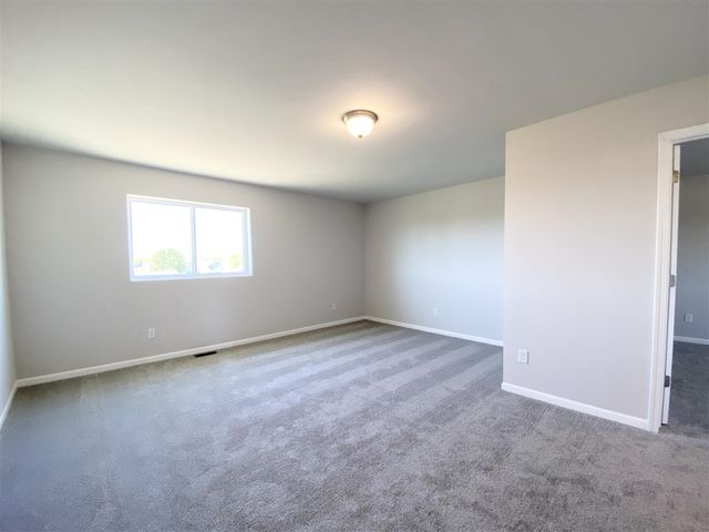 4257 Old Farm Drive, Wayland, MI 49348