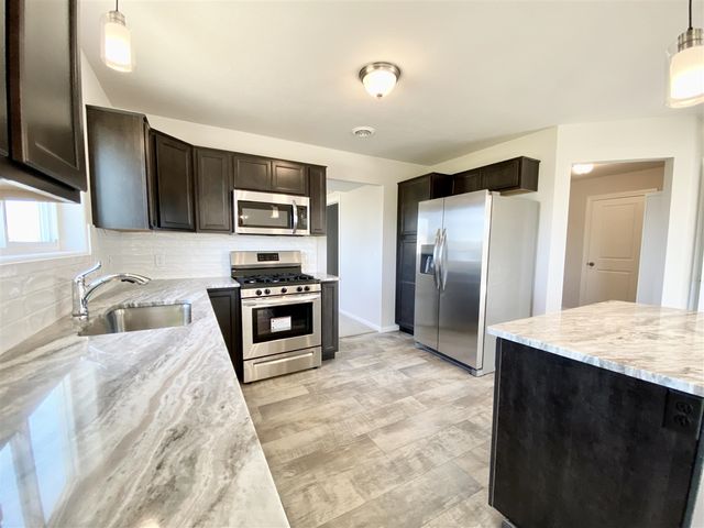 4257 Old Farm Drive, Wayland, MI 49348