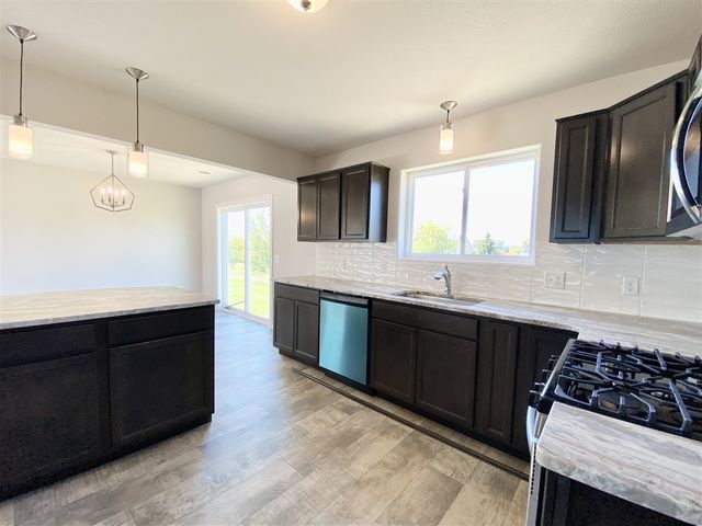 4257 Old Farm Drive, Wayland, MI 49348