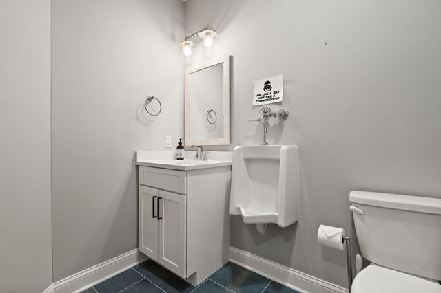 1977 Louis Drive, Crown Point, IN 46307