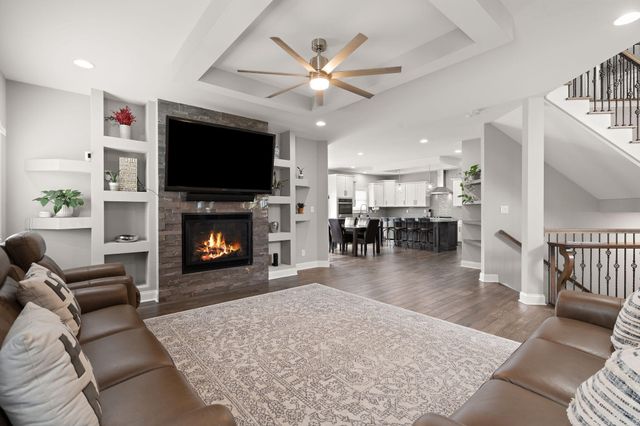 1977 Louis Drive, Crown Point, IN 46307