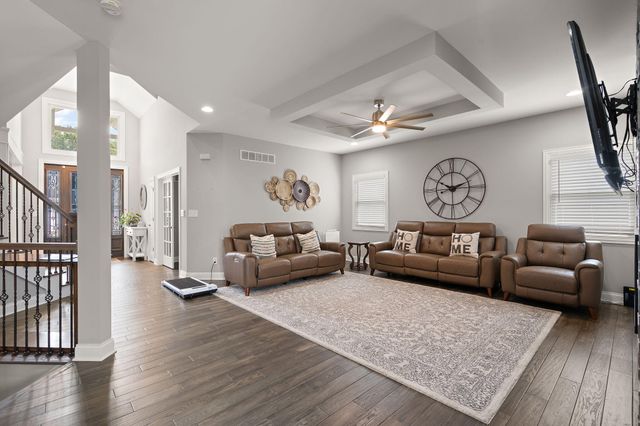 1977 Louis Drive, Crown Point, IN 46307