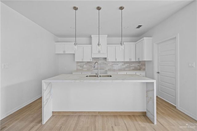 7820 S Palo Verde Circle, Pharr, TX 78577