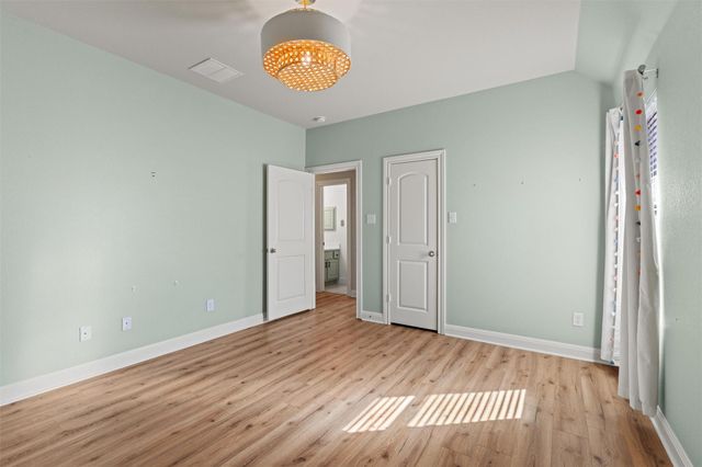 7905 Tusman DR, Austin, TX 78735