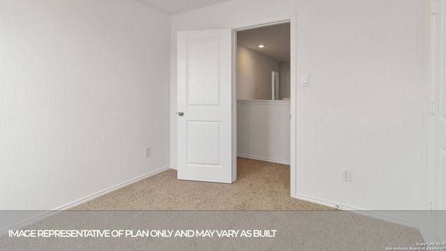 1034 GLADYS RUN, Seguin, TX 78155