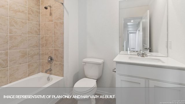1034 GLADYS RUN, Seguin, TX 78155
