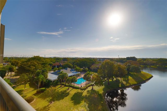 1266 S Military Trl 573, Deerfield Beach, FL 33442