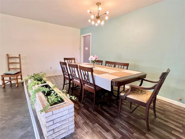 922 San Jacinto Avenue, Texas City, TX 77590