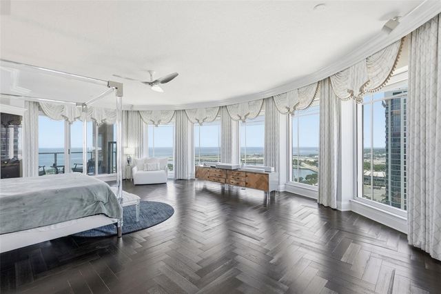 100 BEACH DRIVE NE 1900, St Petersburg, FL 33701