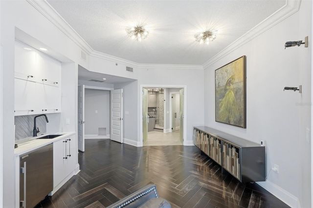 100 BEACH DRIVE NE 1900, St Petersburg, FL 33701