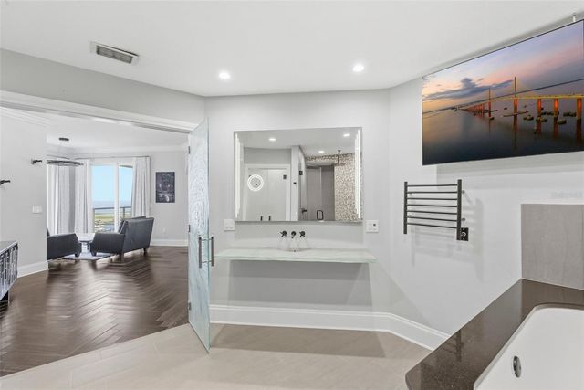 100 BEACH DRIVE NE 1900, St Petersburg, FL 33701