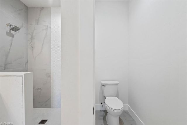 1105 SE 38th ST, Cape Coral, FL 33904