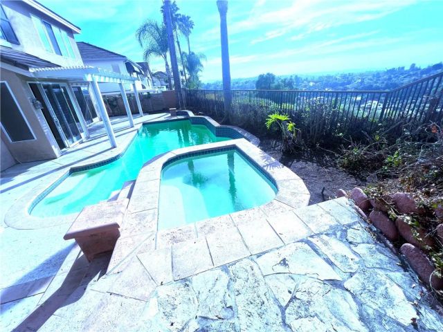 25565 Pacific Hills, Mission Viejo, CA 92692