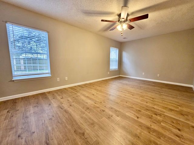 1324 Bishop Pine Drive, Ladson, SC 29456