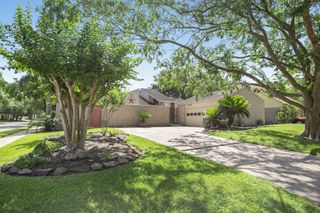 2303 Silver Sage Drive, Houston, TX 77077