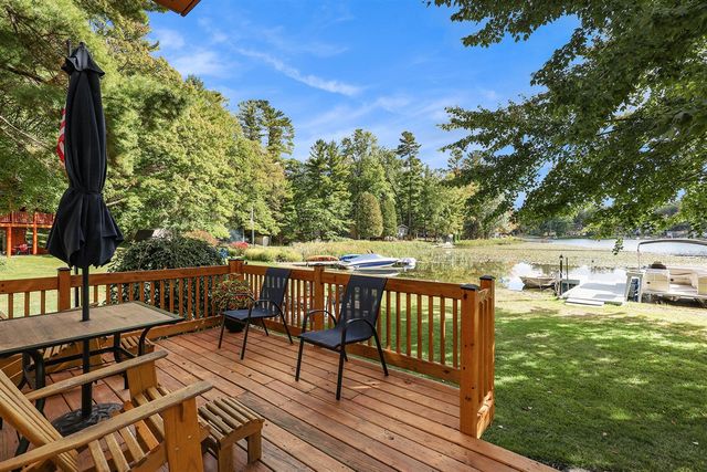 6271 10th Street, Twin Lake, MI 49457