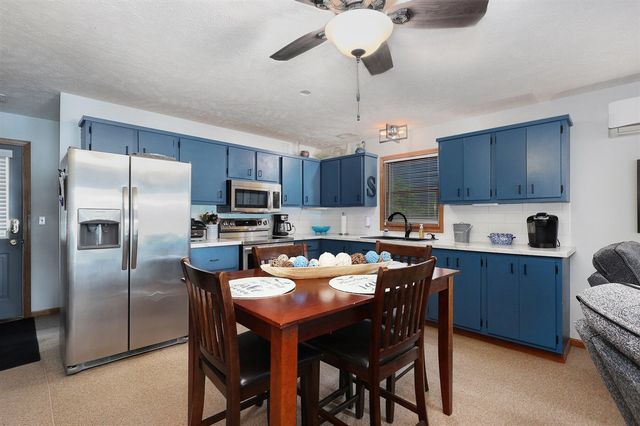 6271 10th Street, Twin Lake, MI 49457