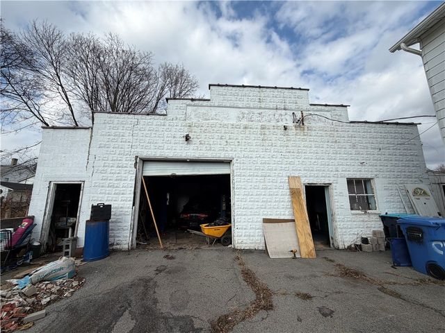 50 Exchange Street, Geneva City, NY 14456