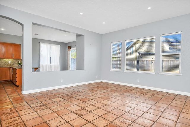 2487 Stanford Way, Antioch, CA 94531