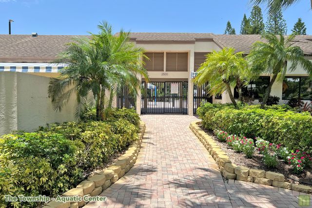 2570 Carambola Circle N 1857, Coconut Creek, FL 33066
