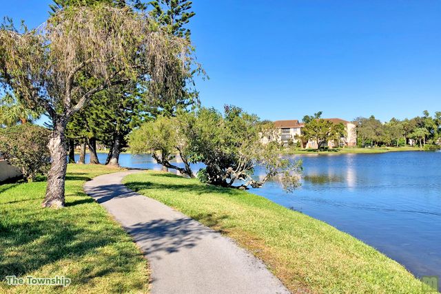 2570 Carambola Circle N 1857, Coconut Creek, FL 33066
