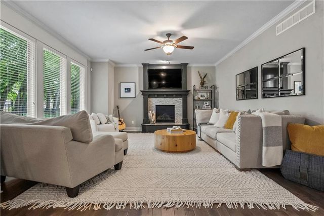 10744 S Palisade Street, Olathe, KS 66061