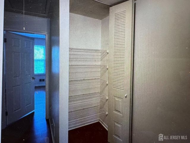 211 gambocz Court, South Brunswick, NJ 08852