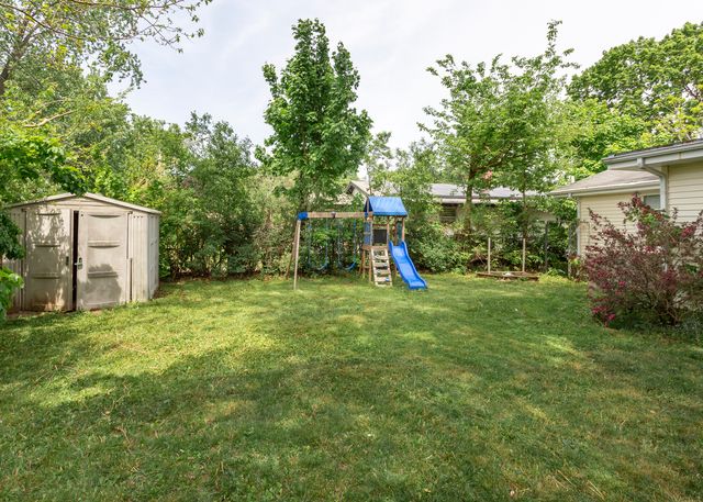 382 Keith Avenue, Crystal Lake, IL 60014