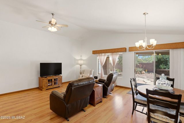 10490 E Oakbrook Street, Tucson, AZ 85747