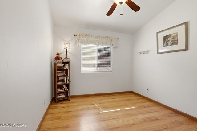 10490 E Oakbrook Street, Tucson, AZ 85747