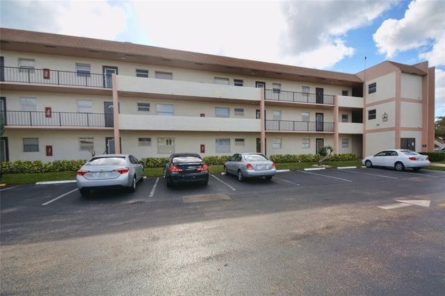 8310 Sands Point Boulevard 104, Tamarac, FL 33321