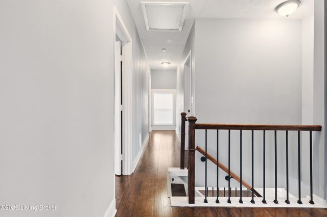 3322 Algonquin Pkwy, Louisville, KY 40211