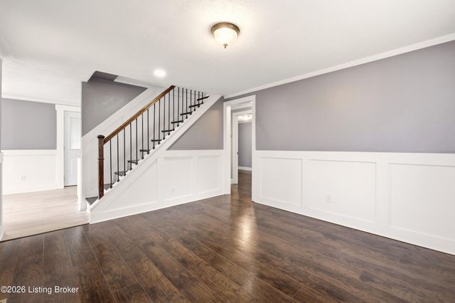 3322 Algonquin Pkwy, Louisville, KY 40211