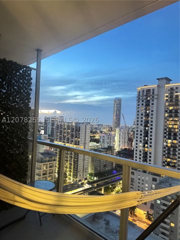 1111 SW 1st Ave 2721-N, Miami, FL 33130