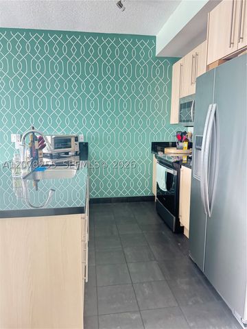 1111 SW 1st Ave 2721-N, Miami, FL 33130