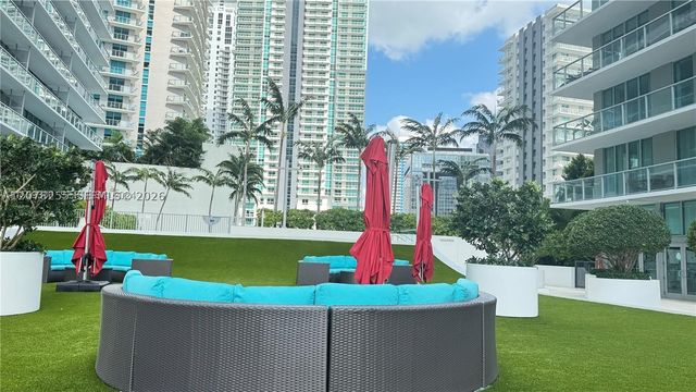 1111 SW 1st Ave 2721-N, Miami, FL 33130