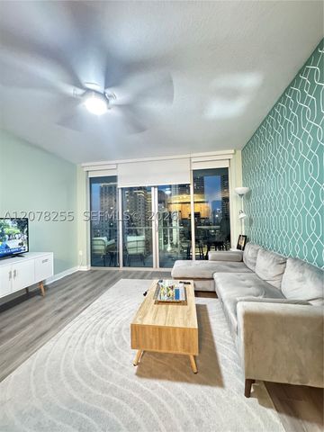 1111 SW 1st Ave 2721-N, Miami, FL 33130