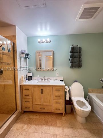 1111 SW 1st Ave 2721-N, Miami, FL 33130