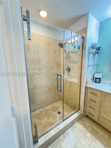 1111 SW 1st Ave 2721-N, Miami, FL 33130