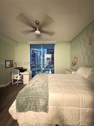 1111 SW 1st Ave 2721-N, Miami, FL 33130
