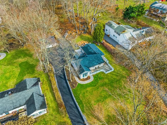 16 Sugar Hill Road, North Salem, NY 10560