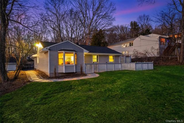 16 Sugar Hill Road, North Salem, NY 10560